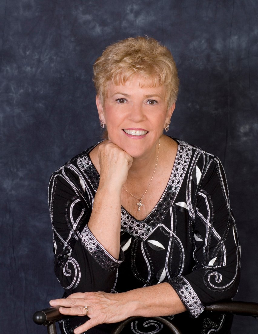 Marilyn Peterson professional portrait